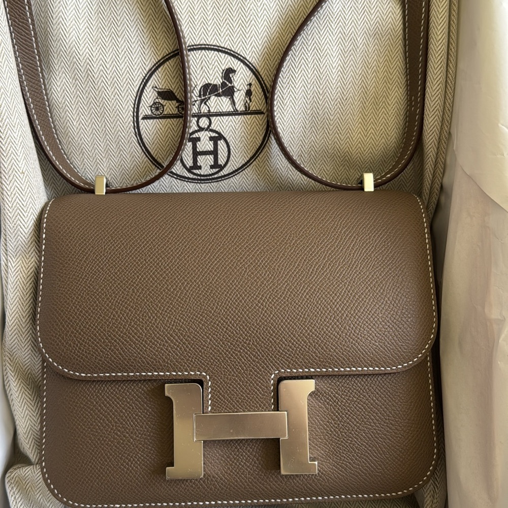 Hermes constance 18cm taupe Crossbody Bag with Silver details